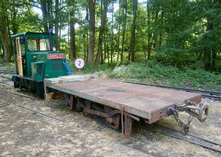 Hunslet works train, painting and metal fabrication works